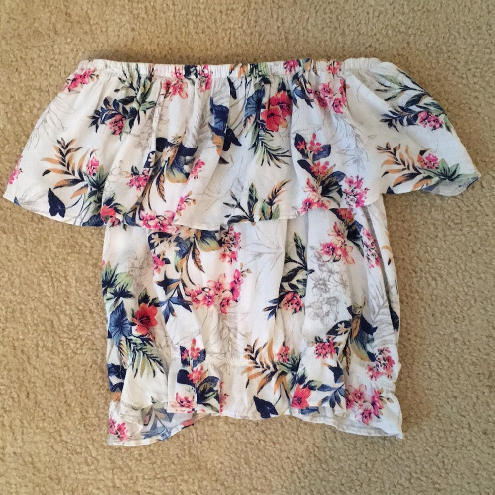 American Eagle Outfitters Off the Shoulder Top